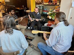 The Golden Stork - Hostel