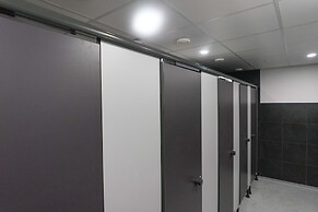 The Golden Stork - Hostel