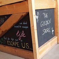 The Golden Stork - Hostel