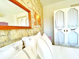 Kesre Otel Alacati