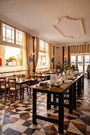 Logis Hotel Le Majestic