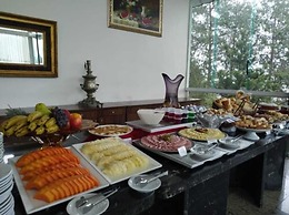 Hotel Dan Inn Campos do Jordão