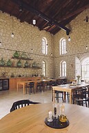 Manastir Alacati Hotel