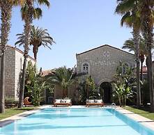 Manastir Alacati Hotel