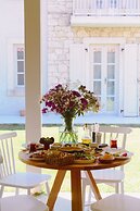 Manastir Alacati Hotel