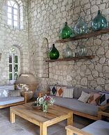 Manastir Alacati Hotel