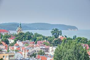 Dom & House - Level Eleven Apartment Sea View