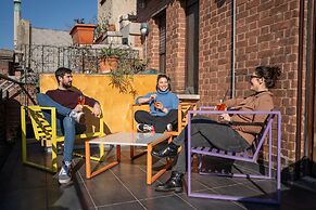 Babila Hostel & Bistrot