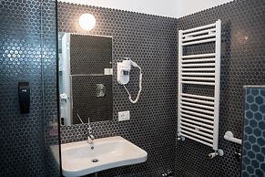 Babila Hostel & Bistrot