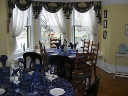 Rothesay House Heritage Inn B&B