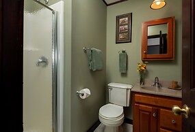 Paddler's Lane Retreat