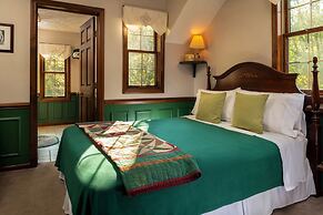 Paddler's Lane Retreat