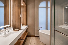 Círculo Gran Vía, Autograph Collection - Adults Only