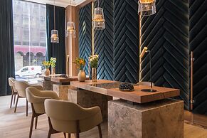 Círculo Gran Vía, Autograph Collection - Adults Only