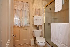 Bradford Place Inn & Gardens