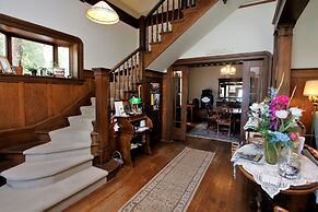 Bradford Place Inn & Gardens