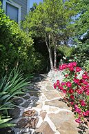 Bradford Place Inn & Gardens