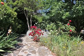 Bradford Place Inn & Gardens