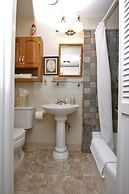 Bradford Place Inn & Gardens