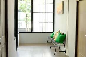 iRest Ao Nang Seafront