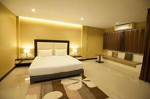 The Cozy Nest Boutique Rooms