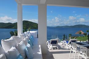 Stunning luxe 220sm villa by the sea entirely private with own pool