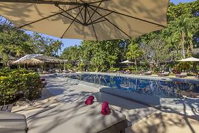 Let's Hyde Pattaya Resort & Villas