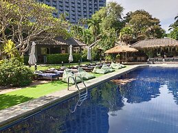 Let's Hyde Pattaya Resort & Villas