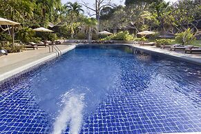 Let's Hyde Pattaya Resort & Villas