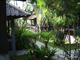 Let's Hyde Pattaya Resort & Villas