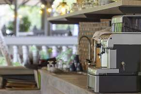 Let's Hyde Pattaya Resort & Villas