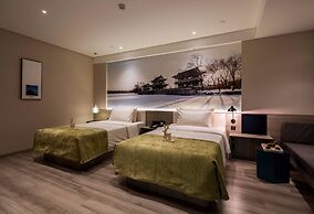 Atour Hotel Sanyuanqiao Beijing