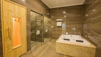 Muong Thanh Luxury Phu Tho Hotel