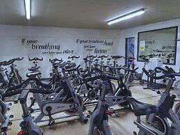 The Warwick Southport