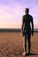 The Warwick Southport