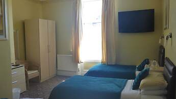 The Warwick Southport