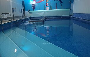 The Warwick Southport