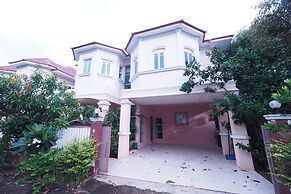 Kamalar Palace Longstay house