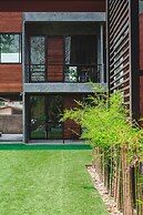 Stucco Loft Residency