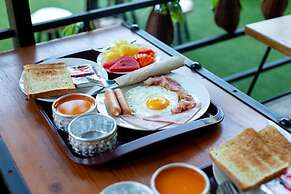 Stucco Loft Residency