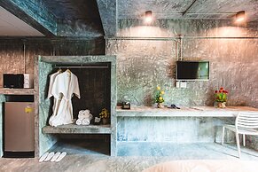 Stucco Loft Residency