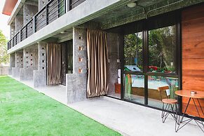 Stucco Loft Residency