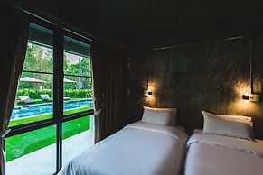 Stucco Loft Residency