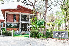 Stucco Loft Residency