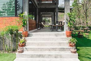 Stucco Loft Residency