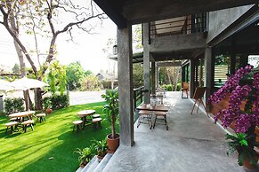 Stucco Loft Residency