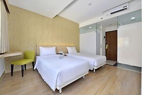 Whiz Hotel Falatehan Jakarta