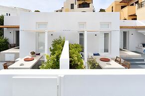 Thiro Villas Santorini