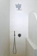 Thiro Villas Santorini