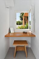 Thiro Villas Santorini